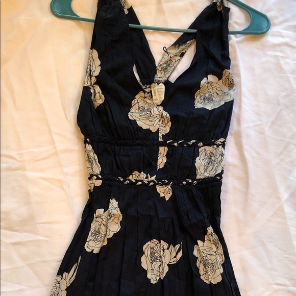 Dresses & Skirts - Maxi long dress